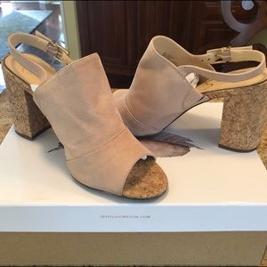 Jessica Simpson Toriah Powder Blush - Size 9